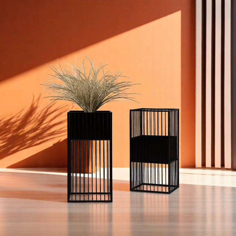 Bruno Black Floor Standing Planter