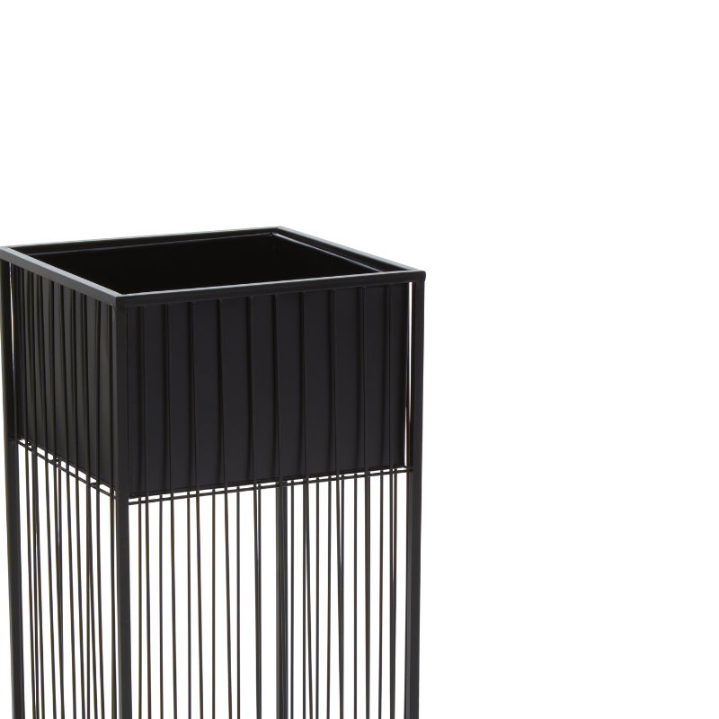 Bruno Black Floor Standing Planter
