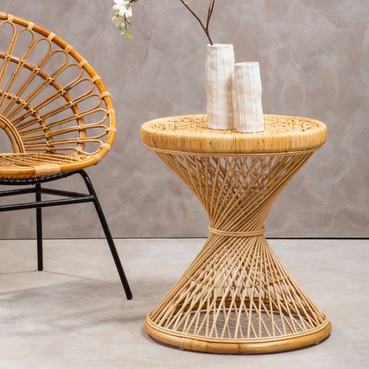 Calla Natural Twisted Table